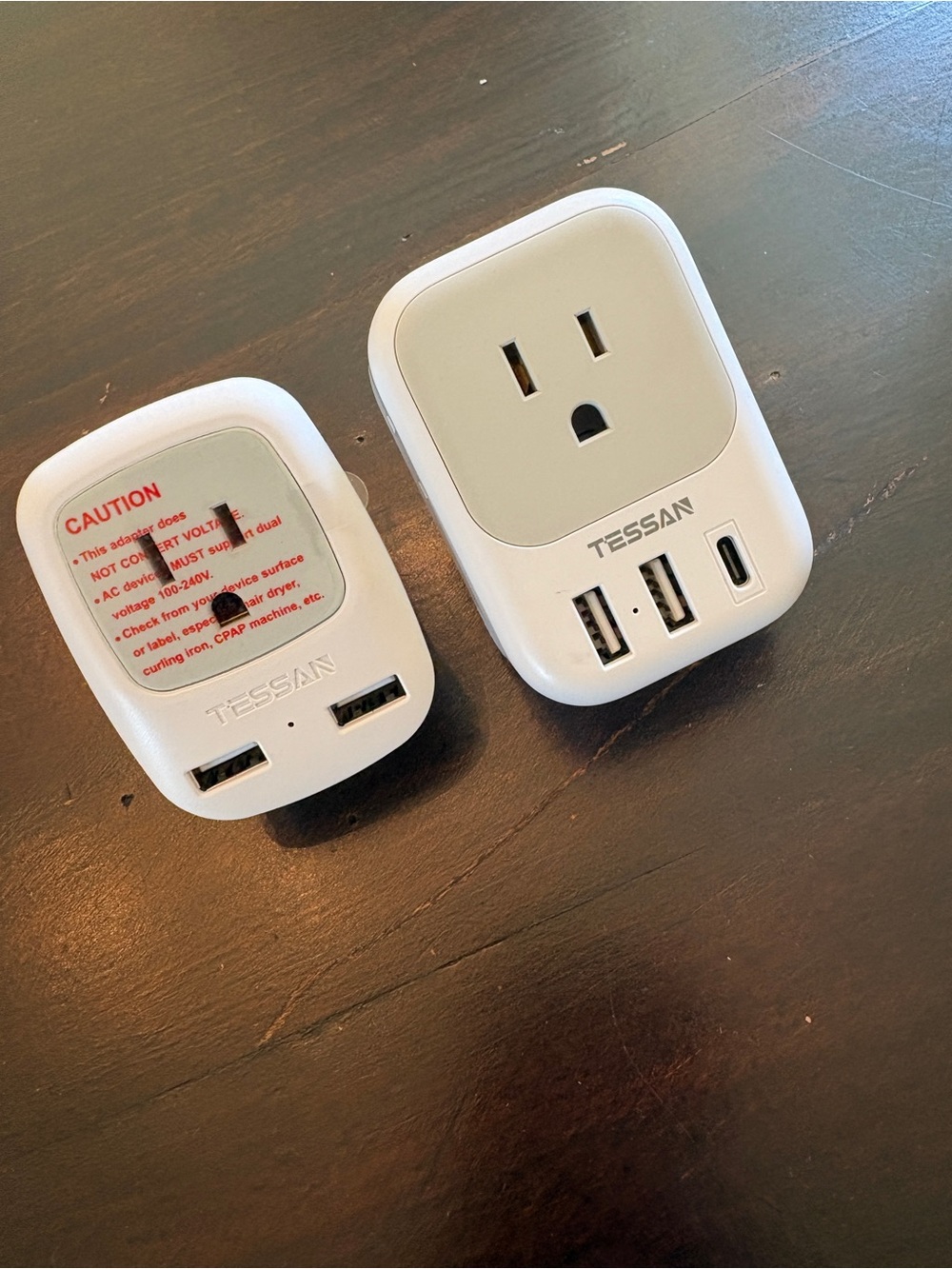 Tessan NEW White USB Wall Charger Adapter with US Outlet and USB Ports.